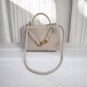 Bottega