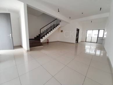 2-storey Terraced House For Sale in Bandar Bukit Raja,SGR