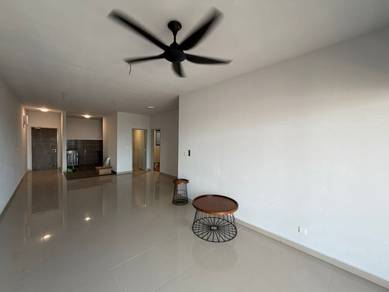 Apartment For Sale in Admiral Residences