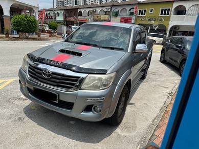 Toyota Hilux G VNT in Seri Kembangan, SGR