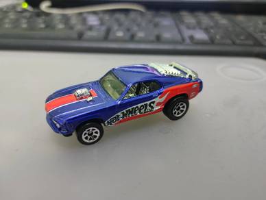 Hotwheels Mustang Mach 1