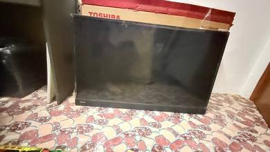 Toshiba LCD TV