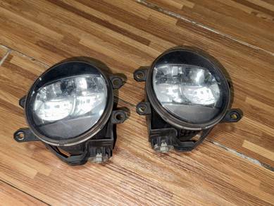Fog lamp toyota original pnp perodua
