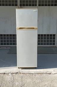 Jenama daewoo 2door fridge refrigerator 268L