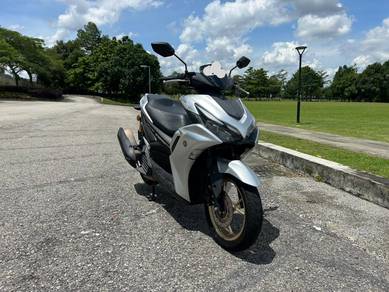 Yamaha NVX