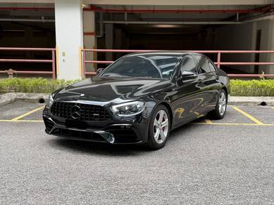 Mercedes Benz E200 200 AVANTGARDE (CKD) in Desa Petaling, KUL