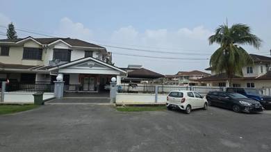 Semi-Detached House For Sale in Kuching,SWK