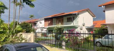 Bungalow House For Sale in Petaling Jaya,SGR