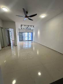 Apartment For Sale in Admiral Residences