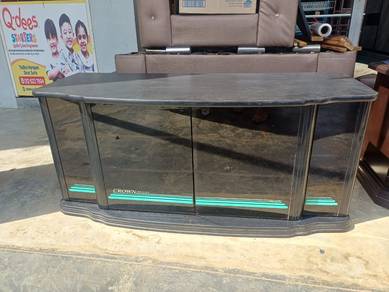 Kabinet TV Hitam