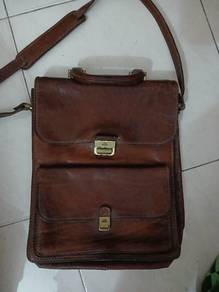 vintage leather satchel for men