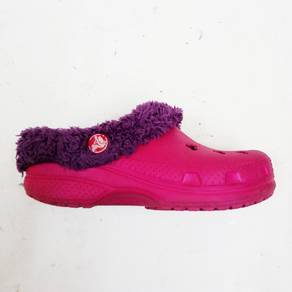 Crocs Mickey Mouse Fuzz-Lined Clog