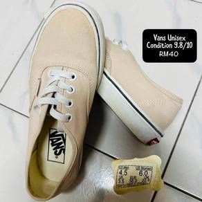 Few Shoes To Letgo