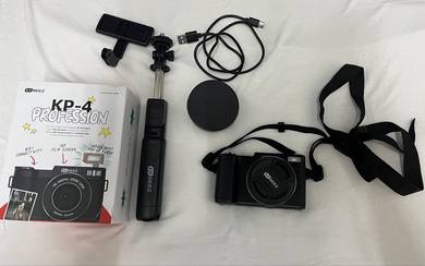 digital camera