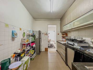 Flat For Sale in Flat PKNS Seksyen 18 Shah Alam