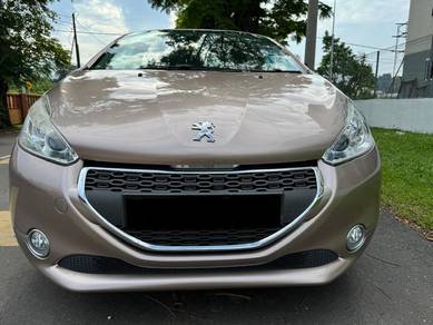2013 Peugeot 208 VTi ALLURE