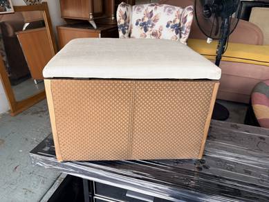 stool storage