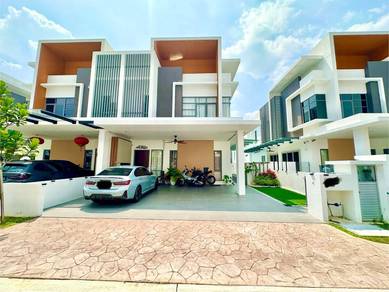 Semi-Detached House For Sale in Kajang,SGR