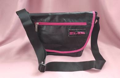 Billabong unisex sling bag