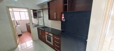 Condominium For Rent in Continental Heights