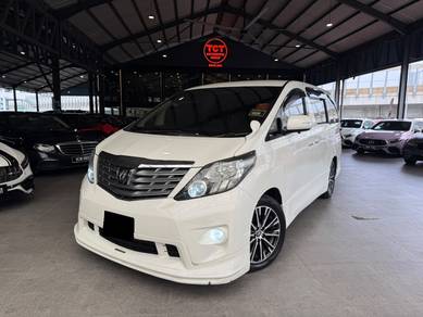 Toyota Alphard 240G in Bangsar, KUL