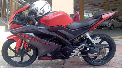 Yamaha R15