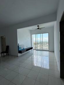Condominium For Rent in Idaman Abadi