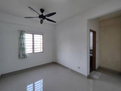 Condominium For Rent in Pangsapuri Saujana Gombak