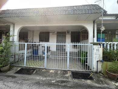 1-storey Terraced House For Sale in Salak Selatan,KUL
