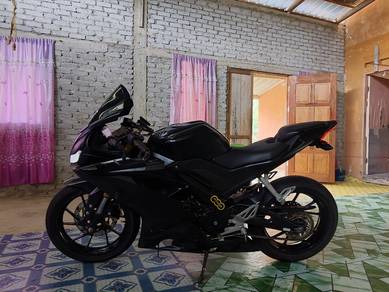 Yamaha R15