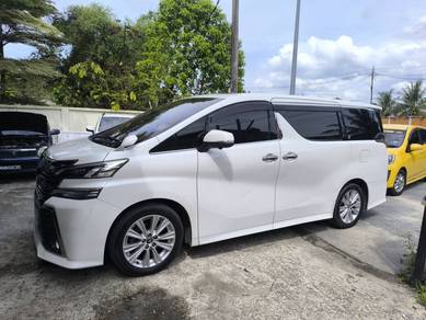 Toyota Vellfire in Kota Bharu, KTN