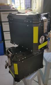 side box and rack versys 650 