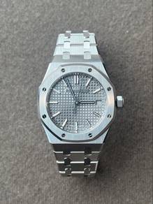Audemars Piguet Royal Oak 15550st Grey 37MM 2026