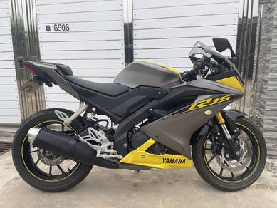 Yamaha R15