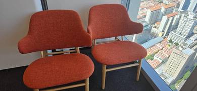 Pair of Orange Lounge Chairs – Modern Design