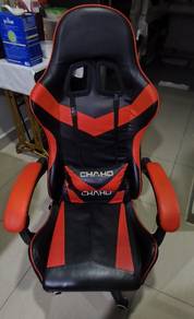 Kerusi gaming dan sofa ikea