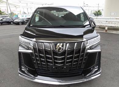 Toyota Alphard X in KL City, KUL