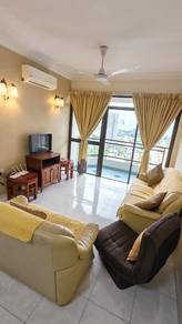 Condominium For Rent in E-Park Condominium