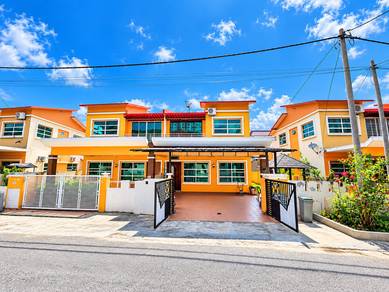 Semi-Detached House For Sale in Bahau,NSN