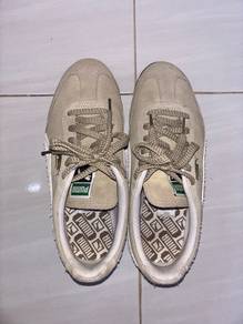 PUMA Unisex Arizona Suede