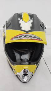 mhr helmet