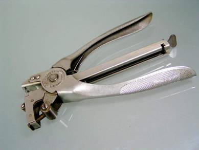 Antique Vintage Neva-Clog USA Handheld Stapler