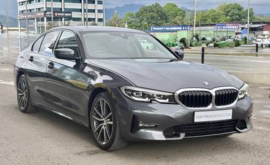 BMW 320i 20i SPORT in Kota Kinabalu, SBH