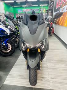 Yamaha TMAX