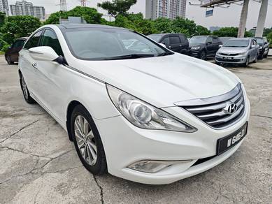 Hyundai Sonata EXECUTIVE PLUS in Salak Selatan, KUL