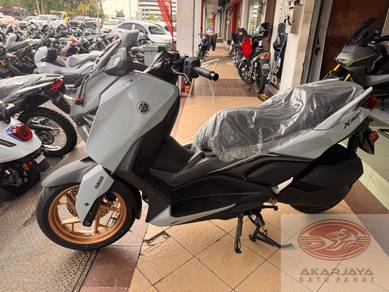 Yamaha XMAX