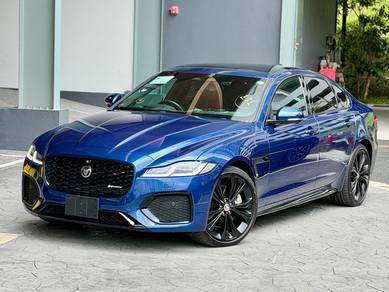2022 Jaguar XF R-DYNAMIC SE D200