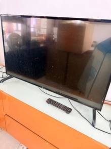 Panasonic 38 inci