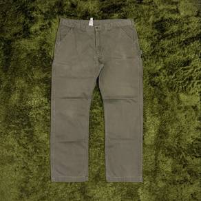 Carhartt Pant sz 42.