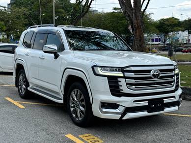 Toyota Land Cruiser ZX in Cheras, KUL